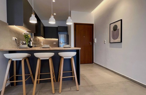 Nea Smirni Apartment | AgiasFoteinis20 · Nea Smirni Square chic apartme