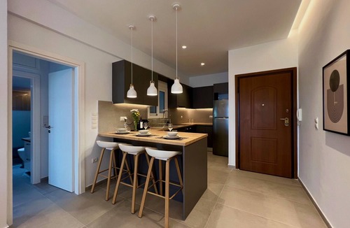 Nea Smirni Apartment | AgiasFoteinis20 · Nea Smirni Square chic apartme