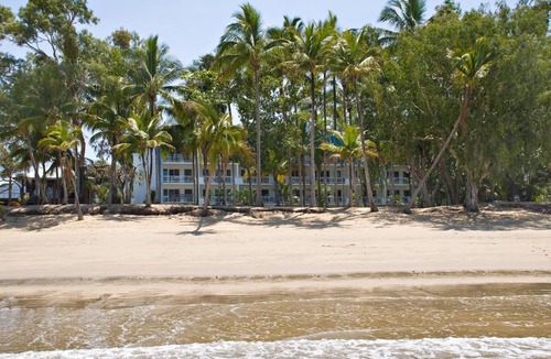 Clifton Beach Apartment | Agincourt Beachfront Apartments