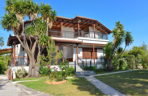 Molos-Agios Konstantinos Apartment | Agios Konstantinos peaceful Beach 3bdr apartment