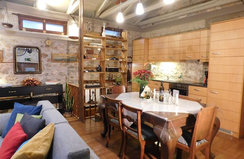 Lilaia House | Agoriani Art Suite - 4 seasons' natural living