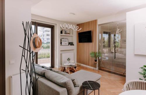 Glyfada Apartment | Aldi Seaside Suite