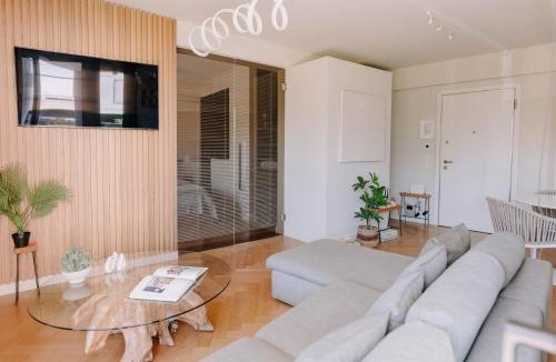 Glyfada Apartment | Aldi Seaside Suite
