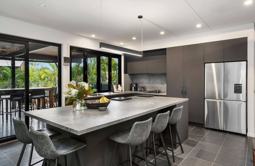 Alexandra Headland House | Alexandra Headland, 200 metres to the best beach on the Sunshine Coast