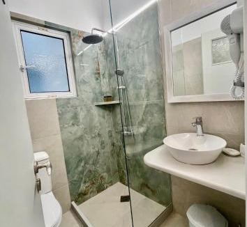 Poros Apartment | Alexandros