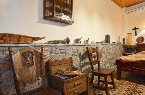 Delfoi Hotel | Alexandros Pension