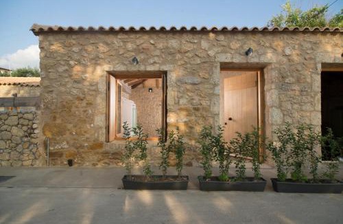 Mikri Mantineia House | Almyrikia II next to the sea