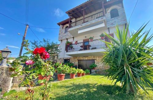 Afytos Apartment | Aloni