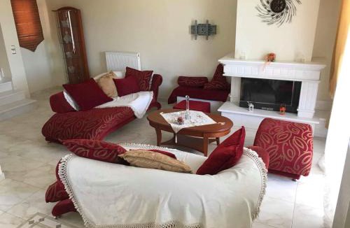 Kiato House | Amazing House in Kiato near the Beach
