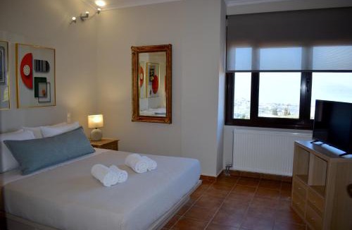 Egira Villa | Ampelos Hillside Villa