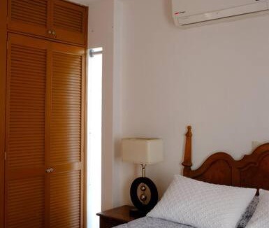Las Moras Villa | Amplia Casa con Alberca, A/A a 10 min de la playa