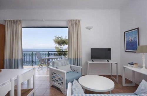 Ieromonachos Apartment | Anassa Mare Villas & Residences