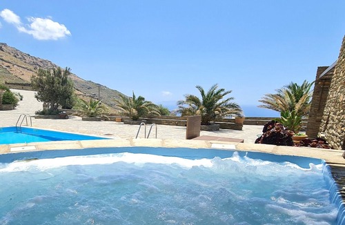Megas Yialos-Nites House | Andros Serenity-Adults Only-Sea view-pool/jacuzzi stone residence