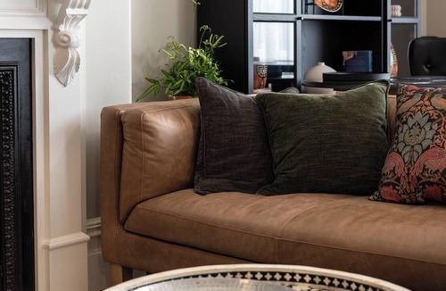 Devonport Bed & Breakfast | Annie May B&B