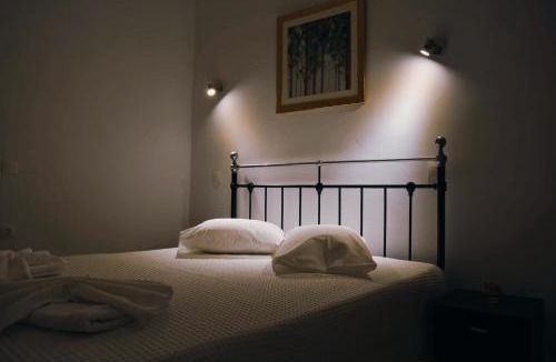 Mathes Apartment | Anthemis Apartment