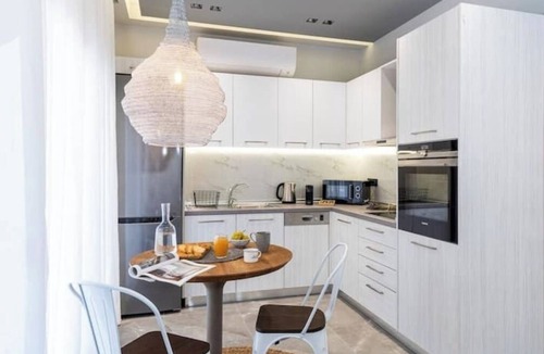 Ixia Apartment | Anthos Deluxe Suite