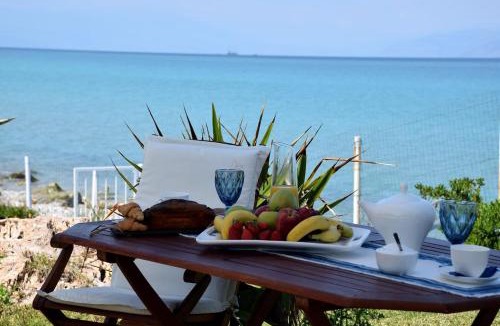 Xylokastro-Evrostina Apartment | Antorina Beachfront Villas