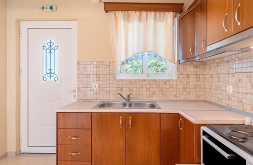 Parga Apartment | Apartment 'Alex Bar 22' with Sea View, Wi-Fi and Air Conditioning
