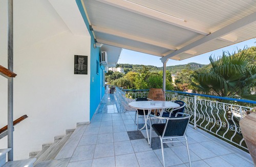 Parga Apartment | Apartment 'Alex Bar 5' with Sea View, Wi-Fi and Air Conditioning
