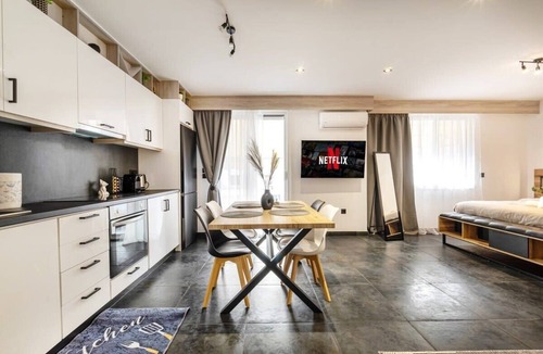 Metaxourgio Apartment | Apartment anghome A2 in Metaksourgio