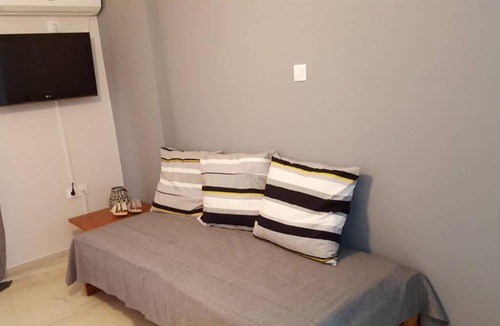 Vrahati Apartment | Apartment by the sea