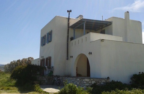 Naxos Apartment | Apartment in Naxos island close to Agia Anna and Plaka