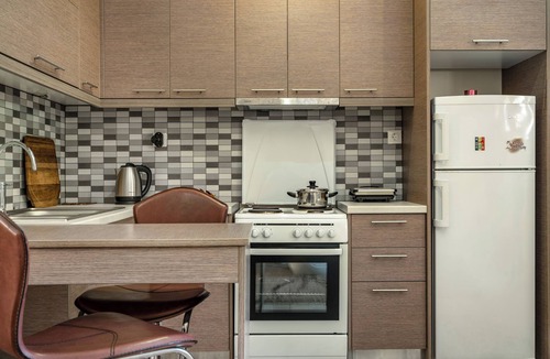 Patras Apartment | Apartment 'Patras' with Private Terrace, Wi-Fi and Air Conditioning