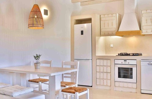 Kalafatis Apartment | Apartment 'Vlia Mar Deluxe 55' with Wi-Fi and Air Conditioning