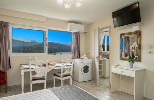 Argostoli Town Apartment | Aphrodite Superb Sea View Apartment
