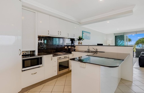 Tugun Apartment | Aqua Solai 1 - Absolute Beachfront Tugun - Min. 3 Night Stays!