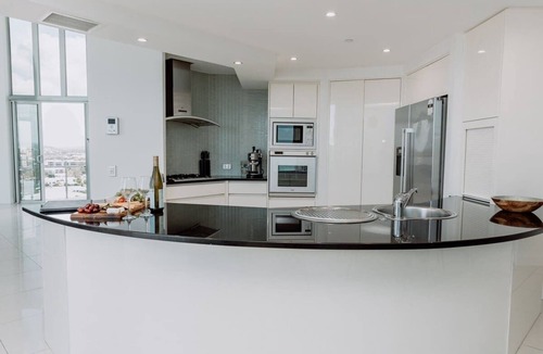 Sunshine Coast Apartment | Aquavista Penthouse - Stunning 180 Views