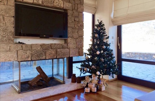 Kato Pedina Villa | Arachova Livadi luxury villa C