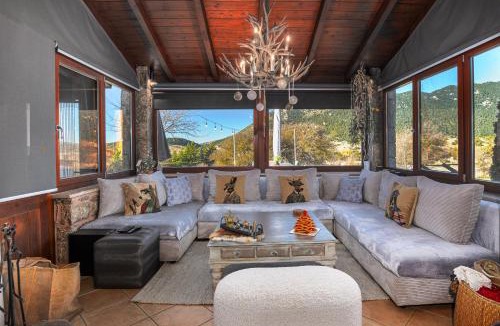 Arachova House | Arachova Mountain Villa