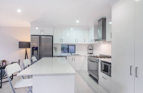 Moorooka Villa | Araliya Villa Holiday Home