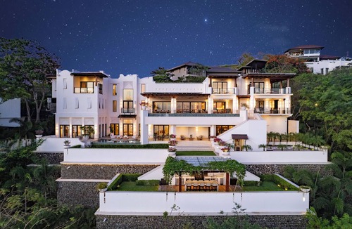 Tamarindo Villa | Architect Designed Luxury Villa - Infinity Pool & Theater - Tamarindo Bay Views