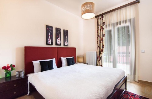 Elati Apartment | Arktos Suites