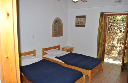 Lefktro Villa | Armonia 2 villa in quiet area 900 meters from the sea