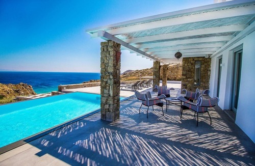 Elia Villa | Artemis | 7BD minimal villa, Private pool, Jacuzzi