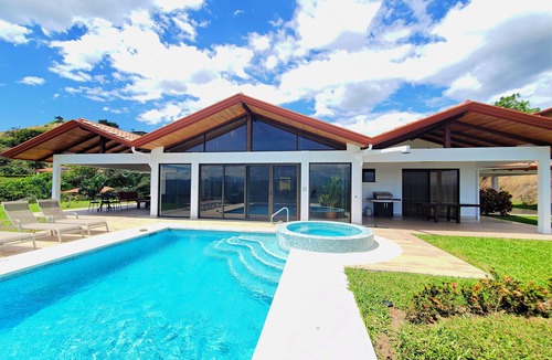 Mercedes Villa | Atenas Mountain Top Villa - Heated Pool- Breathtaking Views. AC in the bedrooms