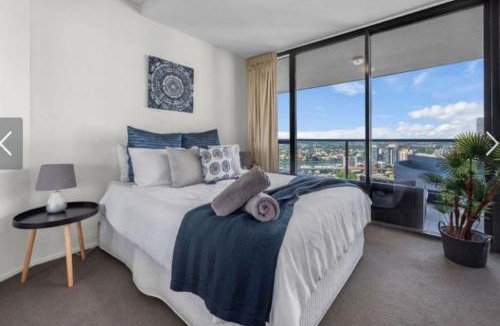 Brisbane Central Business District Apartment | AU1 - Aurora Skyscraper CBD For Business or Pleasure
