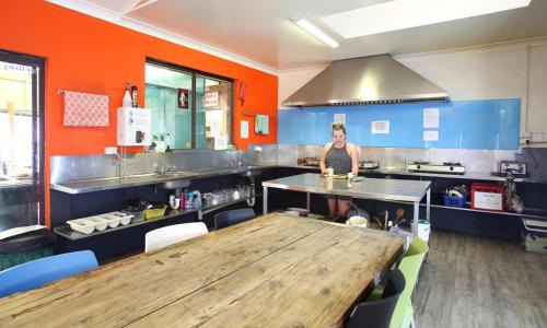 Coffs Harbour Hostel | Aussitel Backpackers