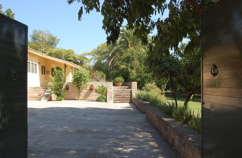Stylida Villa | Award-winning, Spacious, Private Pool & Gardens, nr Beaches, 5*'s, real Greece