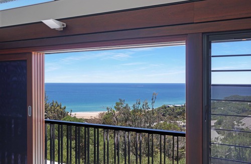 Point Lookout House | Banyandah - Luxury Architect Designed Straddie Beachhouse