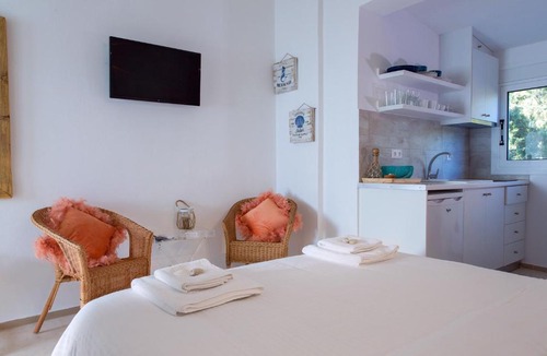 Pylos-Nestoras Villa | Bay View Villas