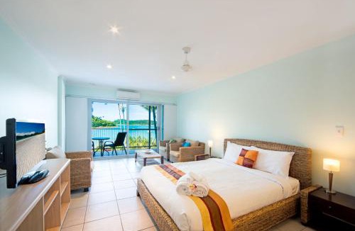 Shute Harbour Apartment | Baybliss Escape #1 - Adults Only