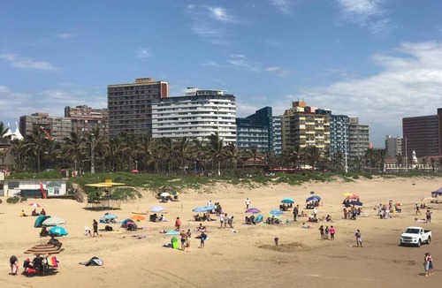 South Beach Apartment | Beach Front Holiday Apartment - 2 Bedroom