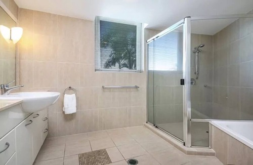 Palm Beach Apartment | Beach Front Luxury at Palm Springs