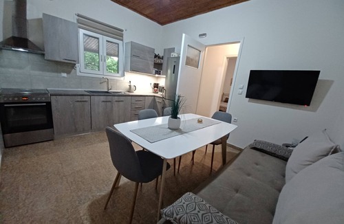 Katakolo Villa | Beach House for 9 near Olympia