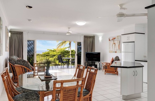 Trinity Beach Apartment | Beachfront Apartments on Trinity Beach