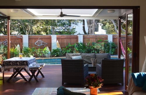 Wurtulla House | Beachfront back to nature reserve